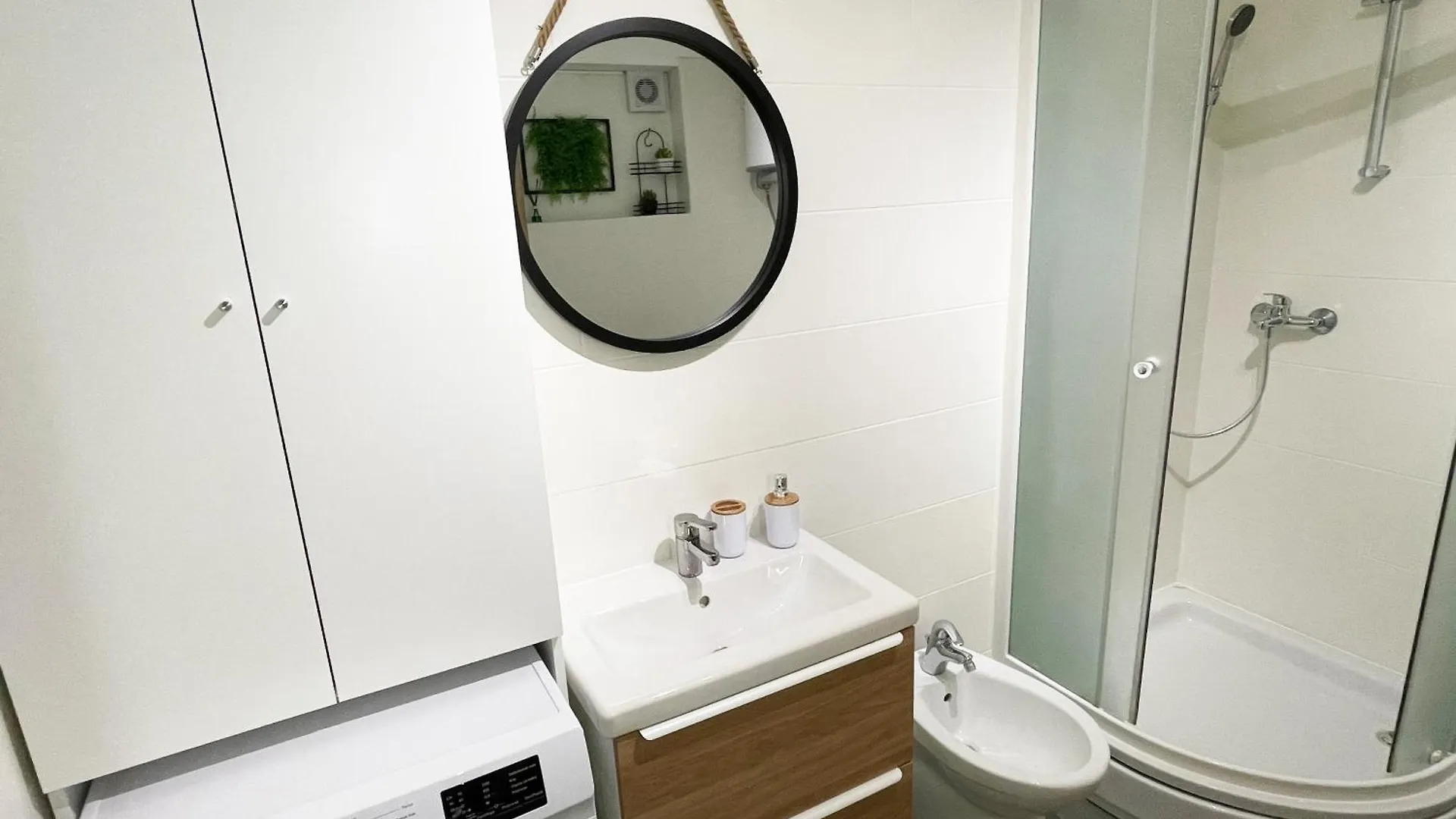 Cute Apartment In Rijeka Near Beach With Parking 0*,  クロアチア